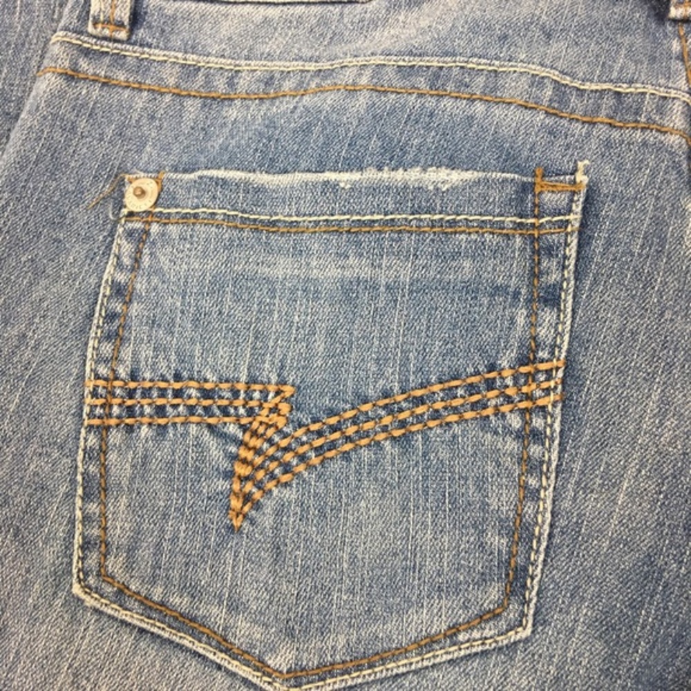 Z. Cavaricci Bootleg Cut Medium Wash Denim Jeans‎ - Picture 5 of 6
